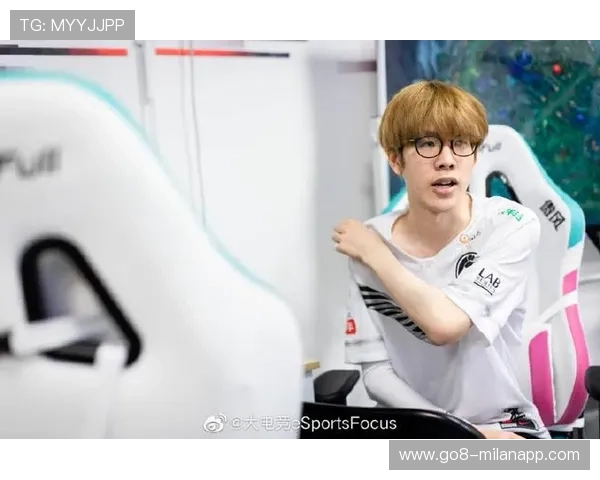 射箭大神一箭穿十环震撼赛馆：见证传奇时刻